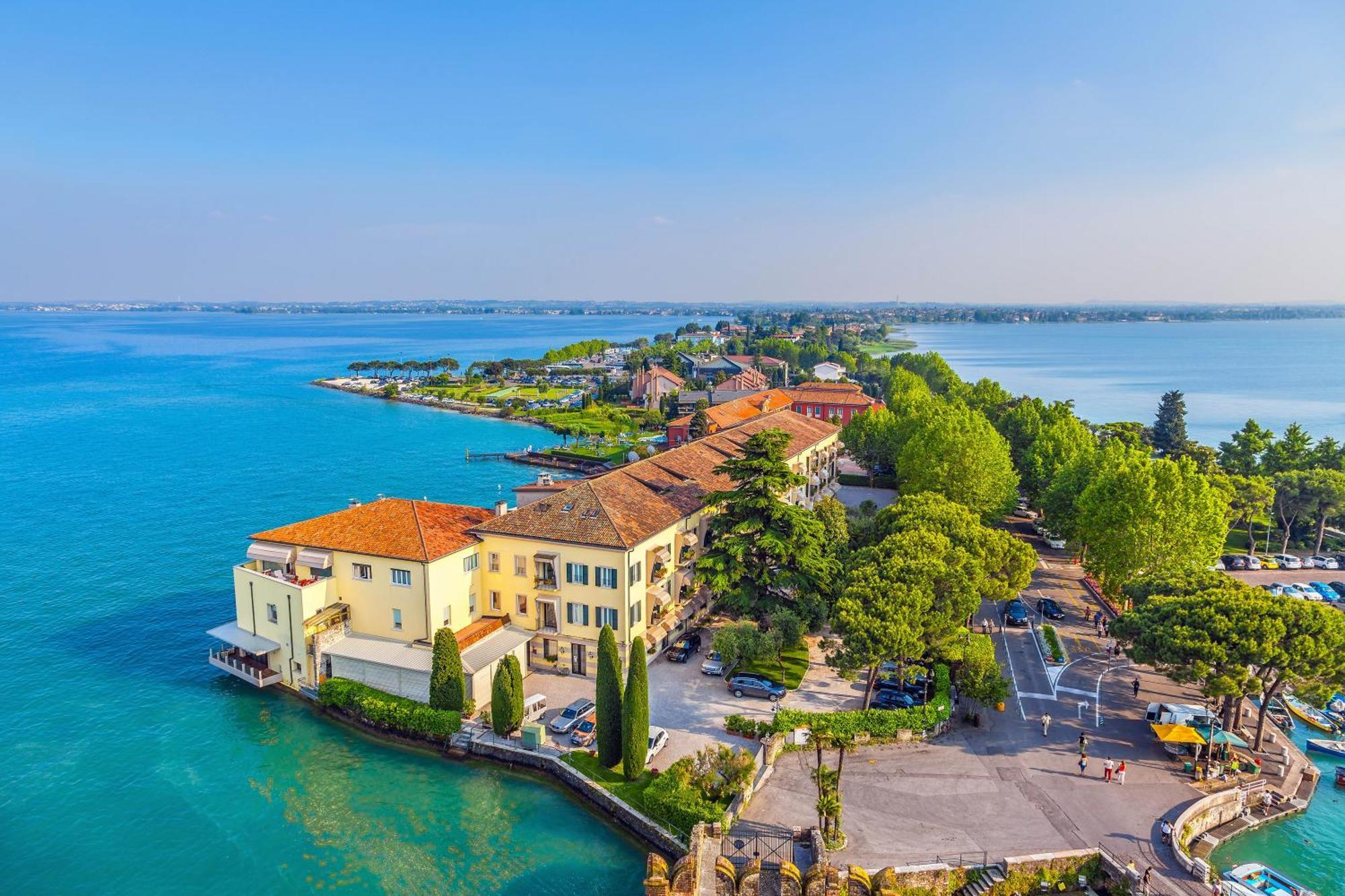 Residence Christina Due Laghi - Happy Rentals Tenno Exterior photo